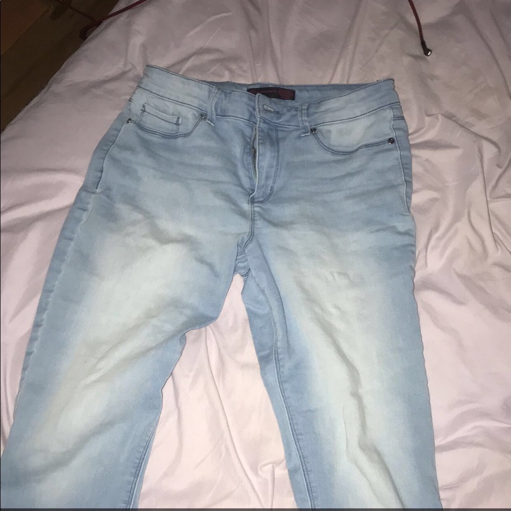 jeans